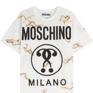 Moschino tshirt Retail $360
